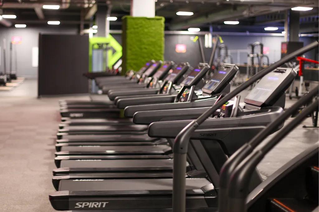 24/7 Fitness - Redditch Kingfisher Centre featured image