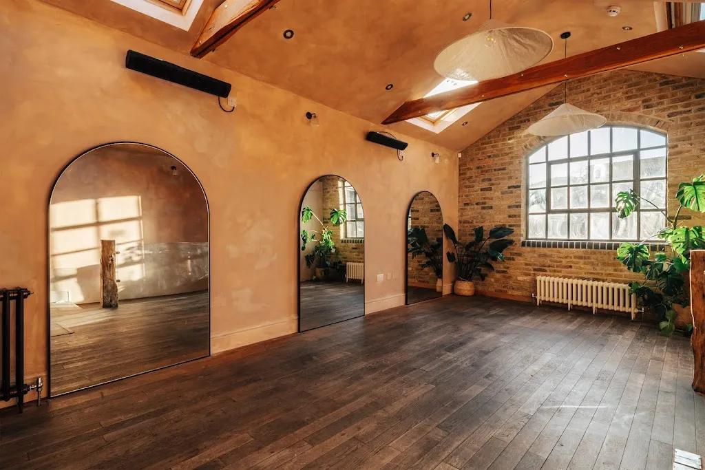 GoodGood Yoga featured image