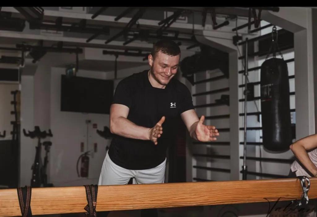 PERSONAL TRAINER COMBAT LONDON featured image