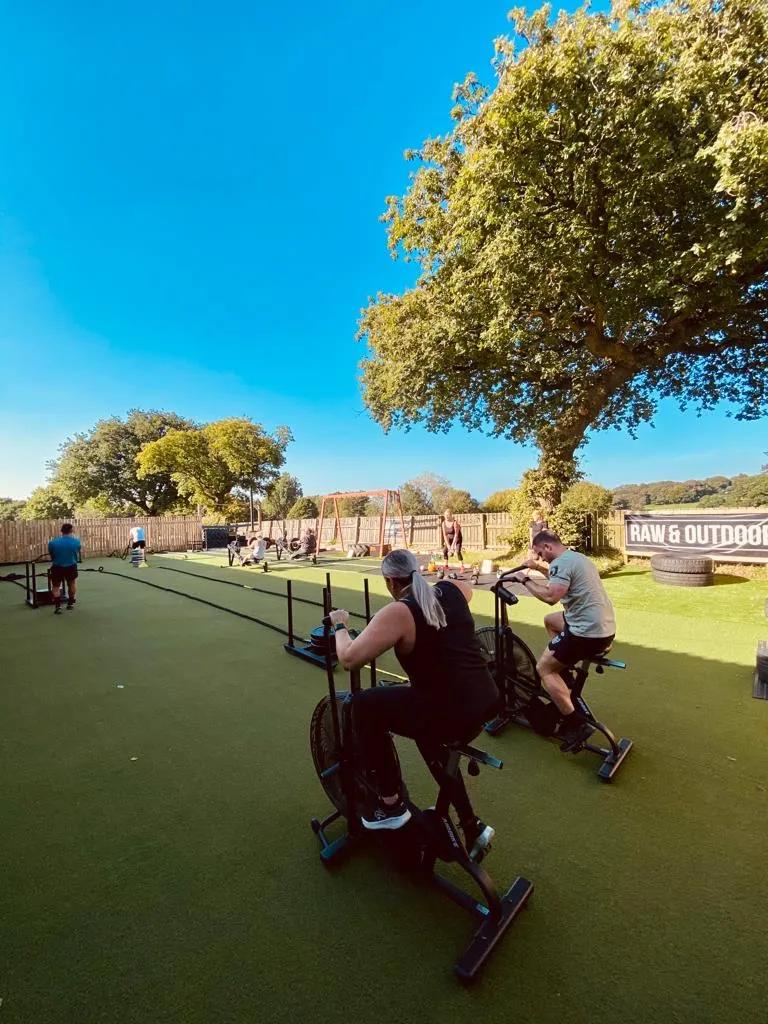 RAW & OUTDOOR featured image