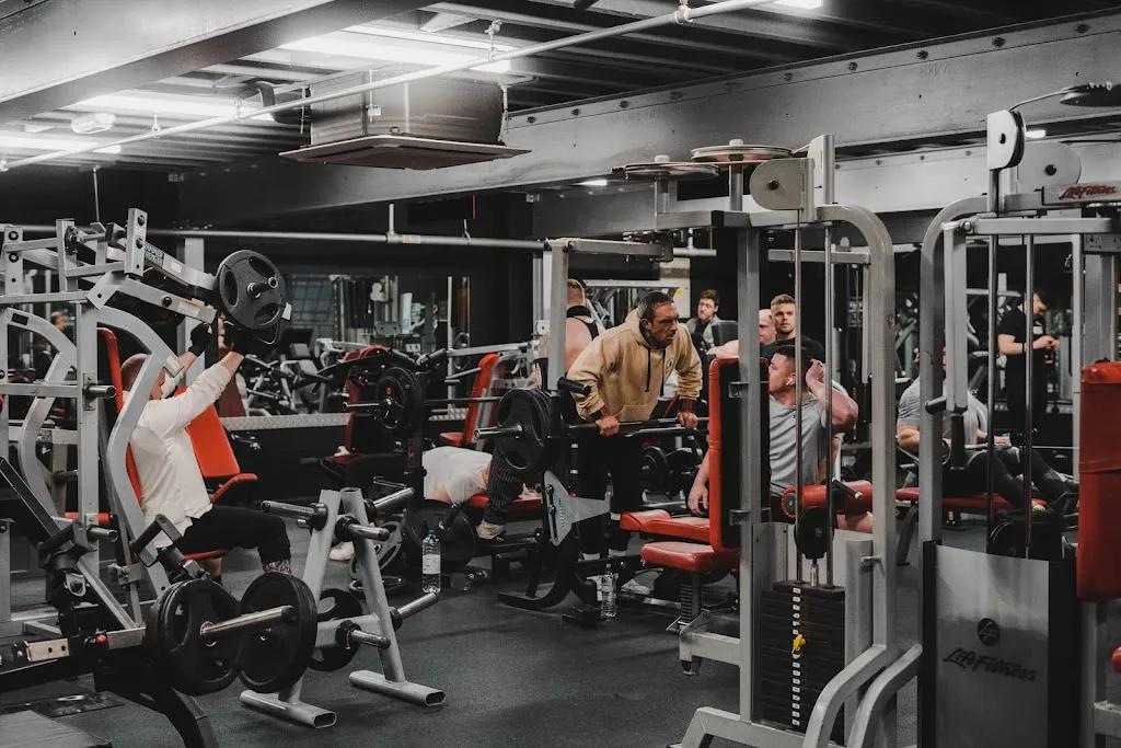 The Physique Warehouse Gym featured image