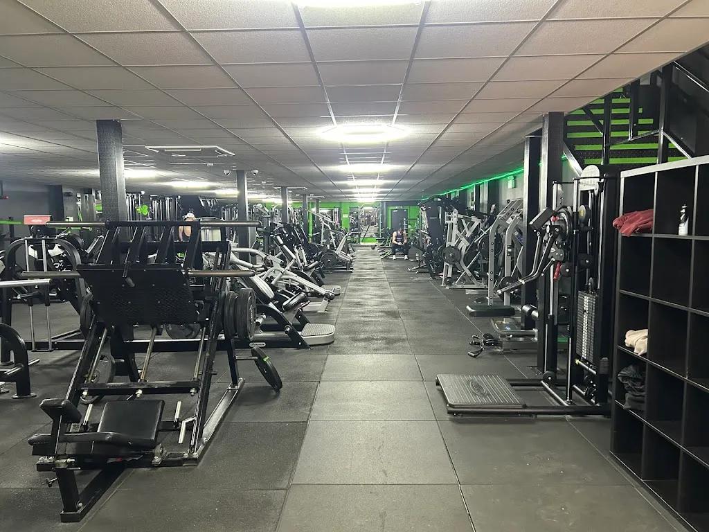 Titan Gym featured image