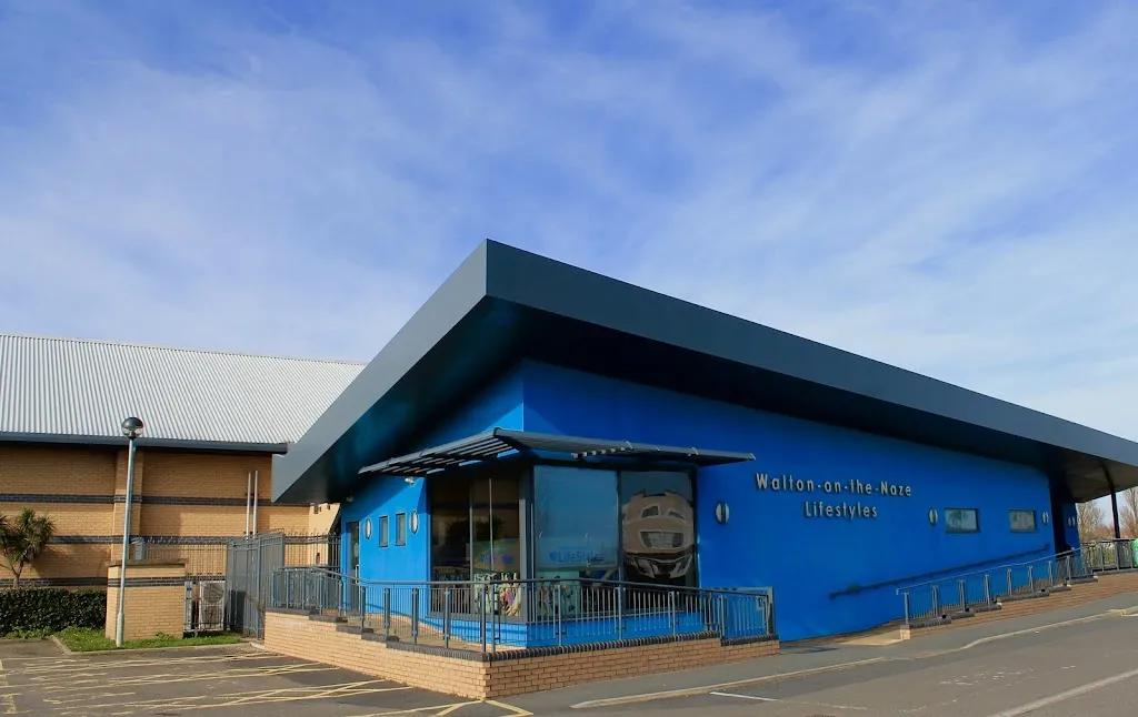 Walton-on-the-Naze Lifestyles featured image
